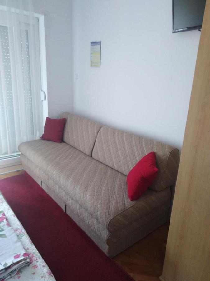 זאוסטרוג Apartments Medici מראה חיצוני תמונה