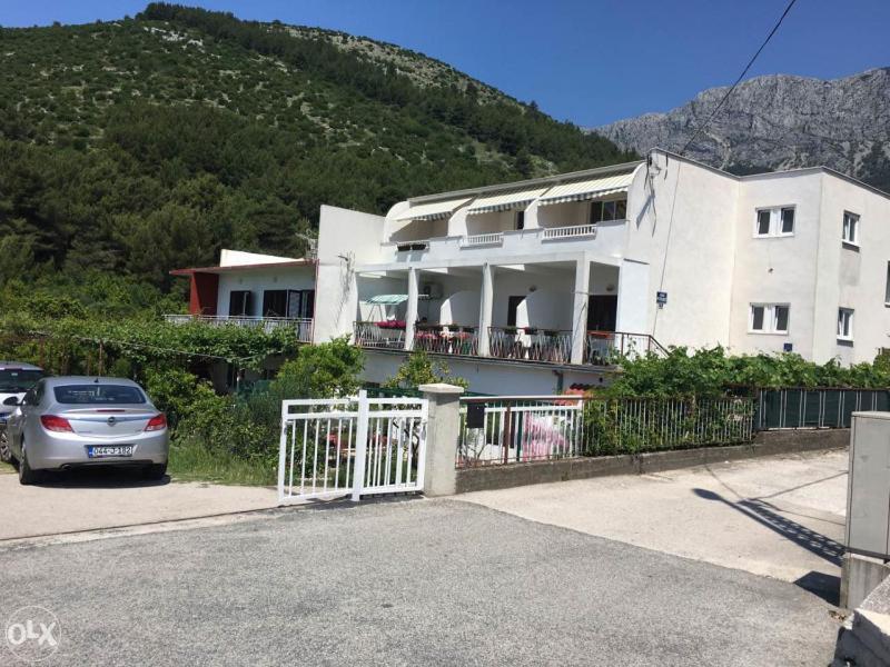 זאוסטרוג Apartments Medici מראה חיצוני תמונה