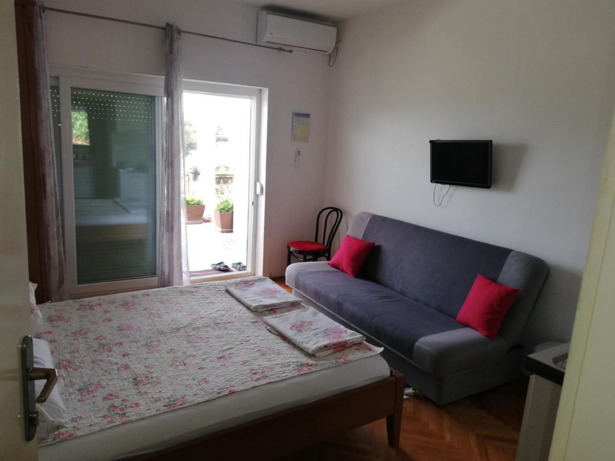 זאוסטרוג Apartments Medici מראה חיצוני תמונה